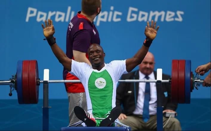 Ronald Ezuruike set a new record in powerlifting for the men’s -54kg event.